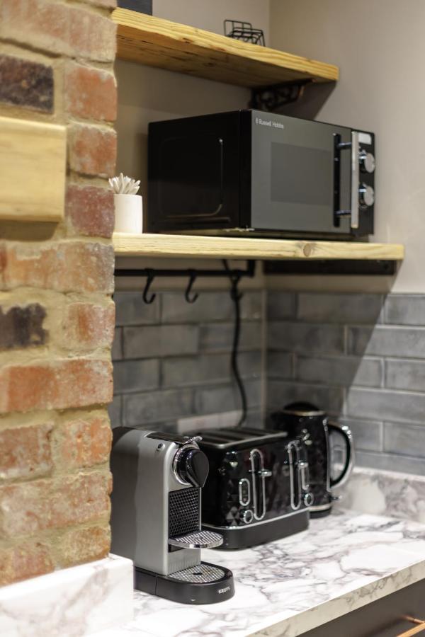 The Getaway! 3 Bed House - Plymouth - Sleeps 7 - Free Parking - Habita Property Eksteriør billede